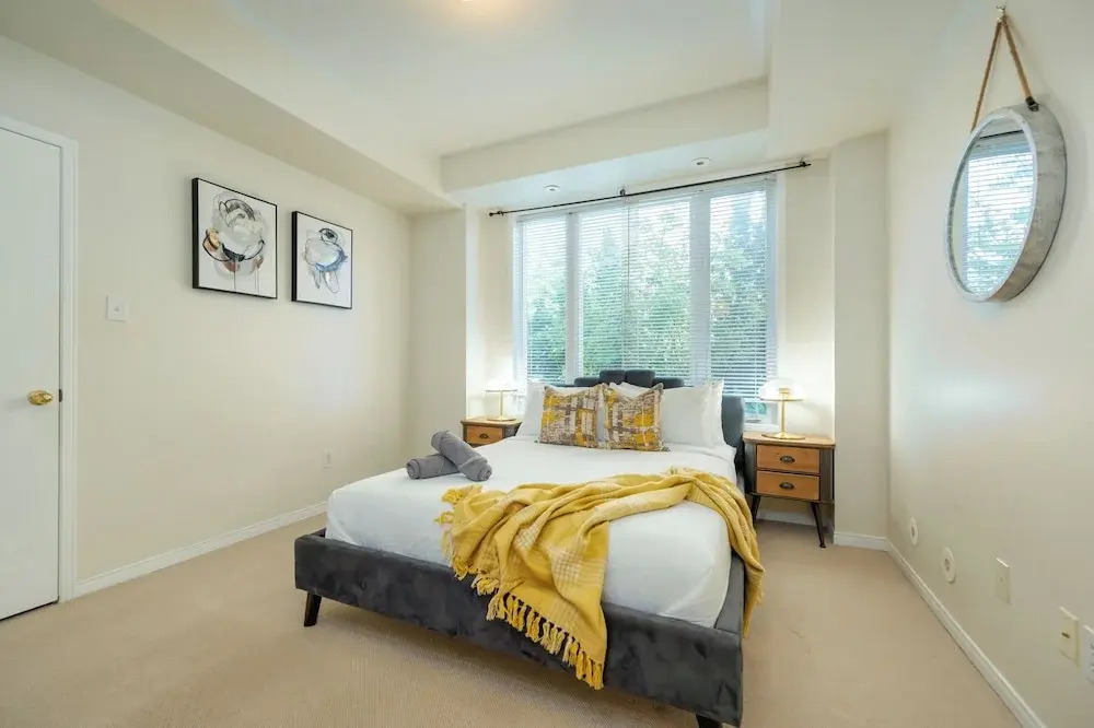 Cozy 1 Bedroom Townhouse