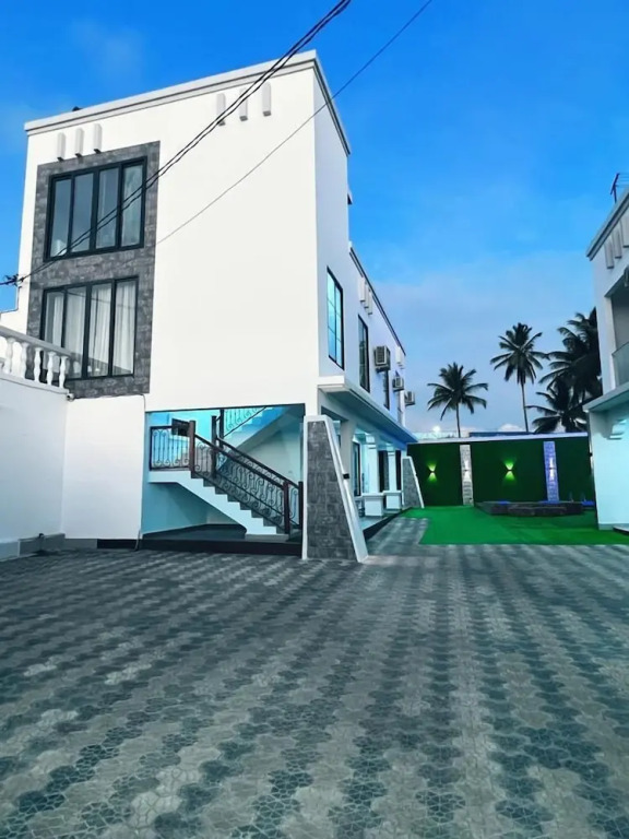 Greenlight Luxury Villas