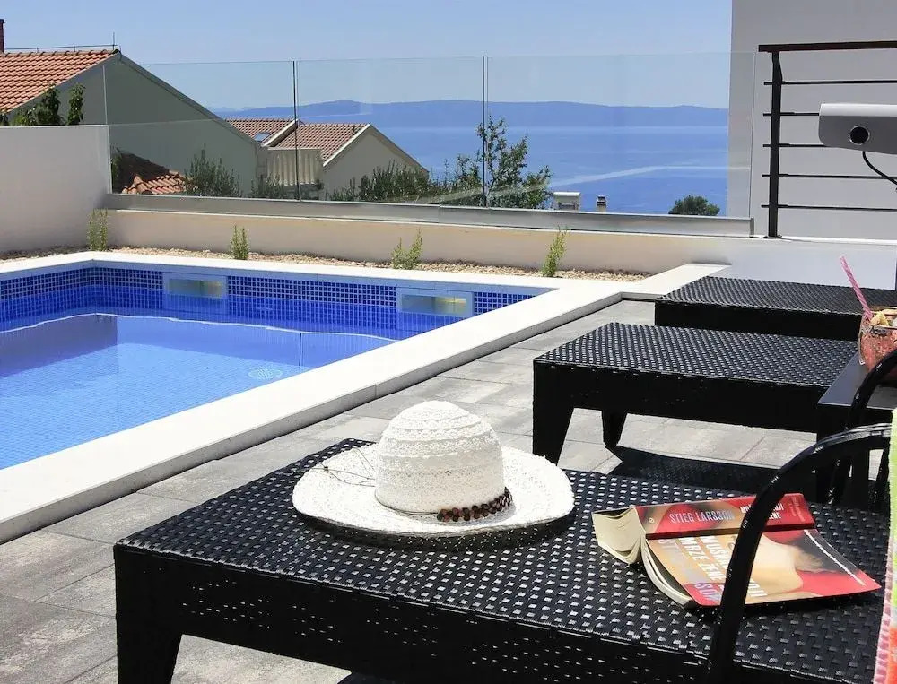Villa Navis