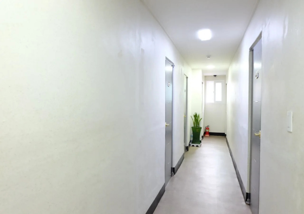 D mini hotel