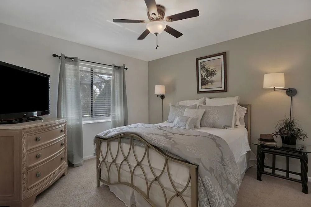 Sycamore Home #13070 3 Bedrooms 2 Bathrooms Home