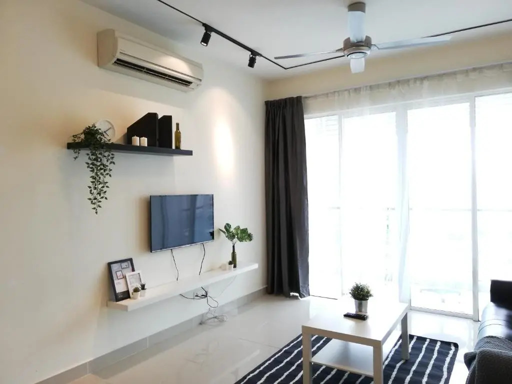 Ara Damansara Oasis Residence, Specious Home 4-8pax, 8min Subang Airport, 10min Sunway