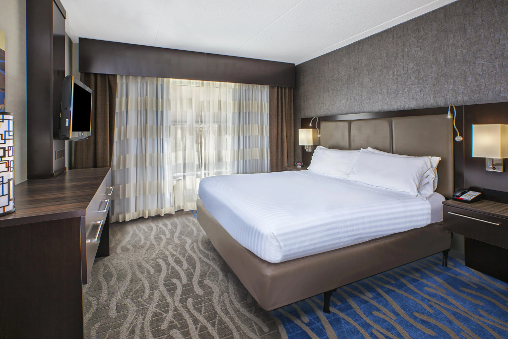 Holiday Inn Express & Suites Dayton South - I-675 by IHG
