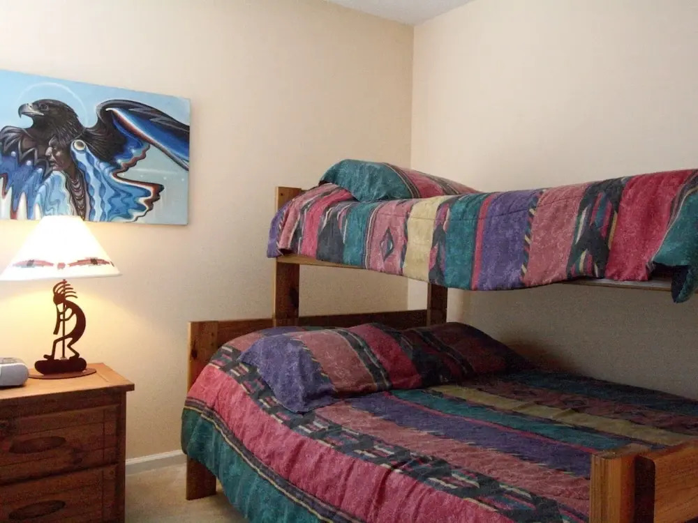 5 Bed 8002