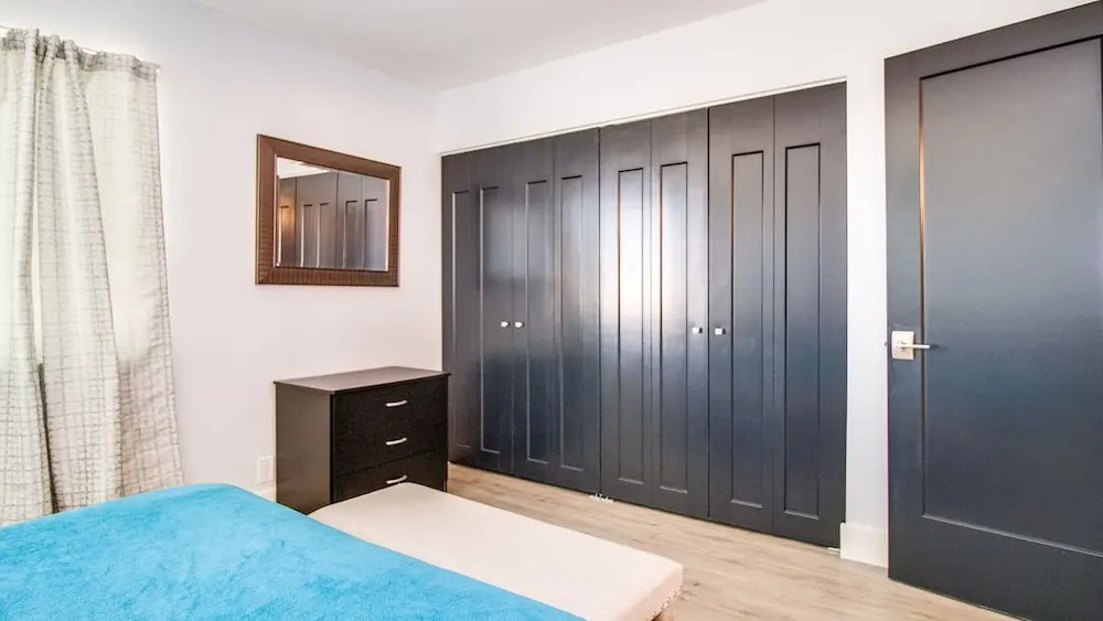 Contemporary Condo in Hub of Old Town Scottsdale!