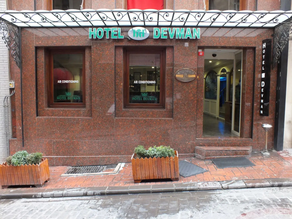 The Hotel Devman & Terrace
