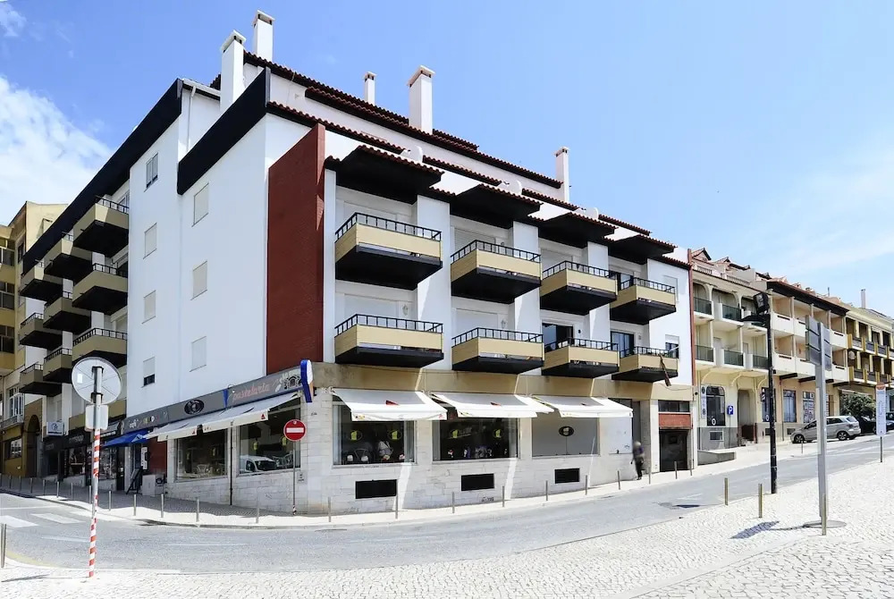 Azenha Apartment