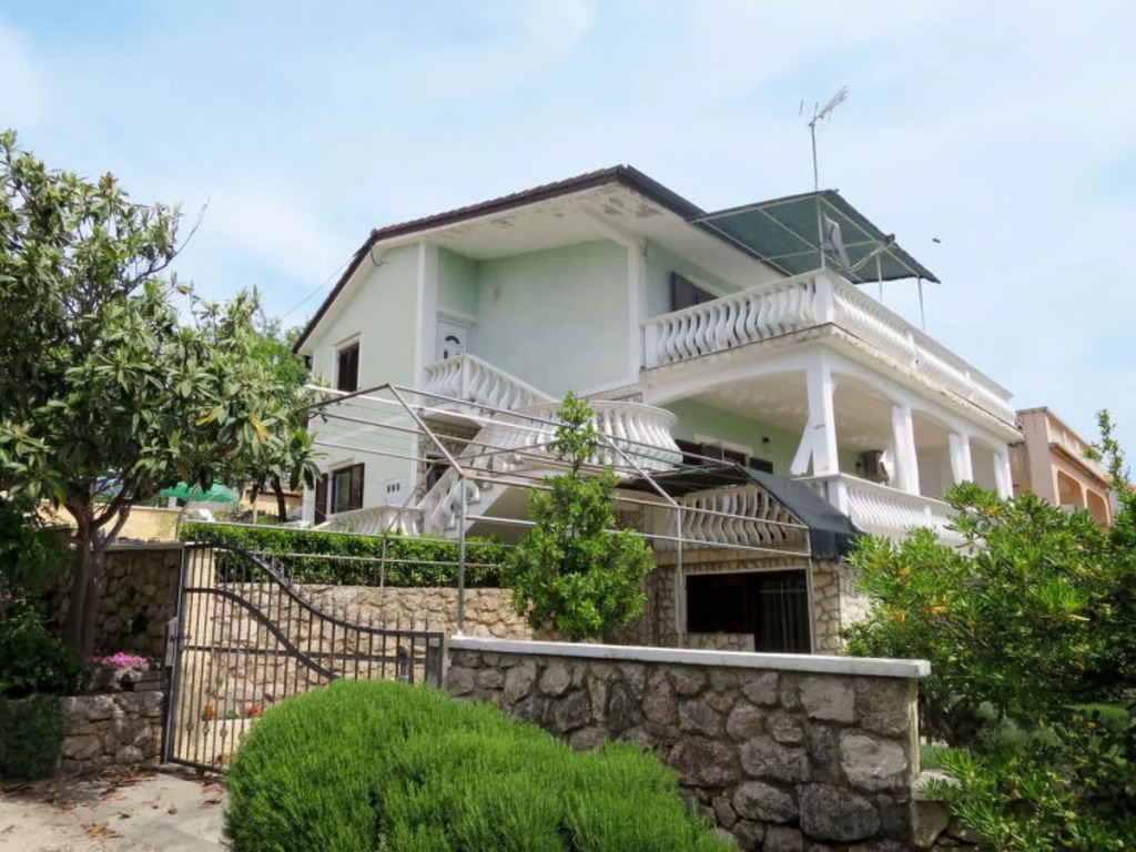 Andrijana (SRD401) 42422