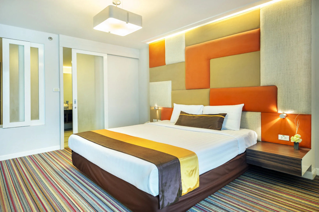 Thamrongin Hotel