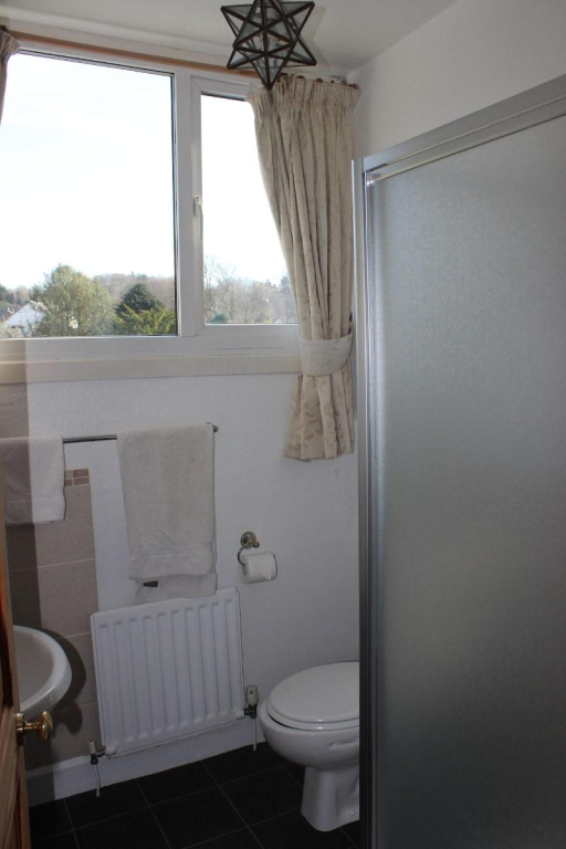 Invergarry Room Only Guest House For Adults
