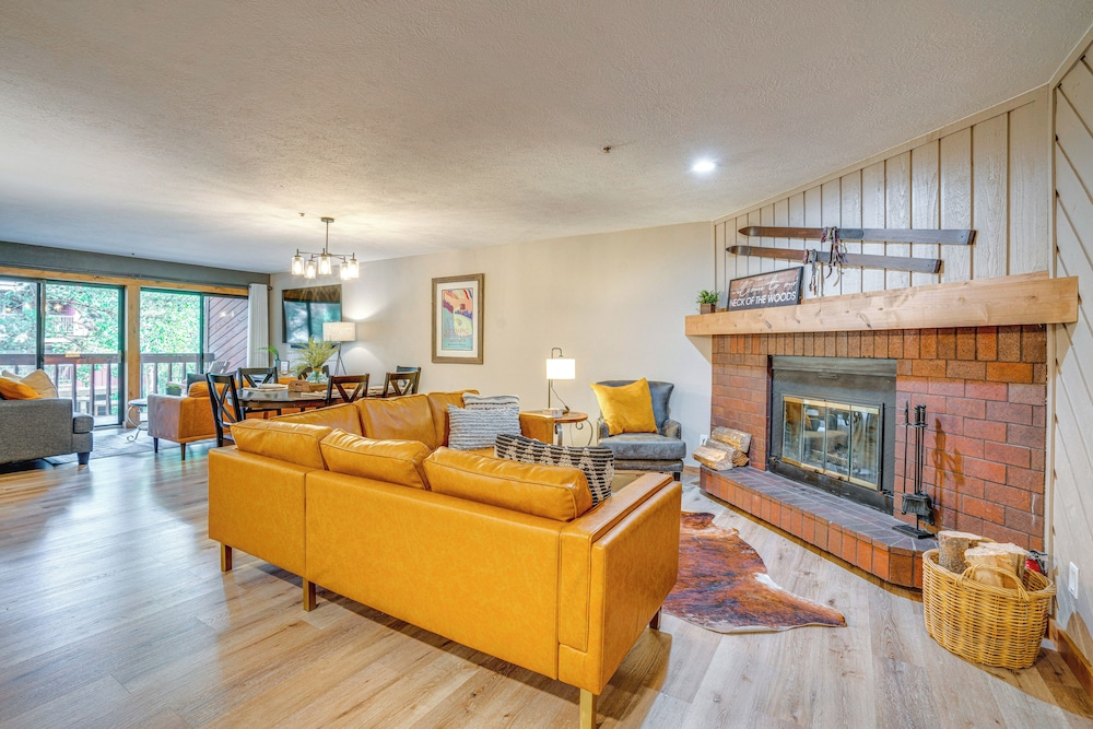 1 Block to Main St: Modern Breckenridge Condo!