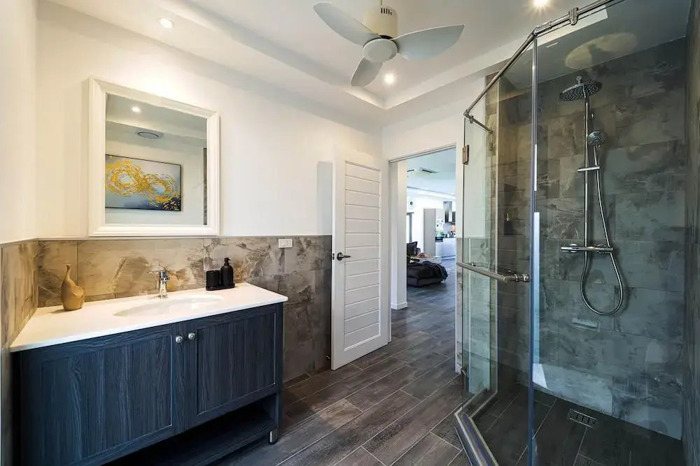 Modern 3 Bedroom Private Pool Villa ML7