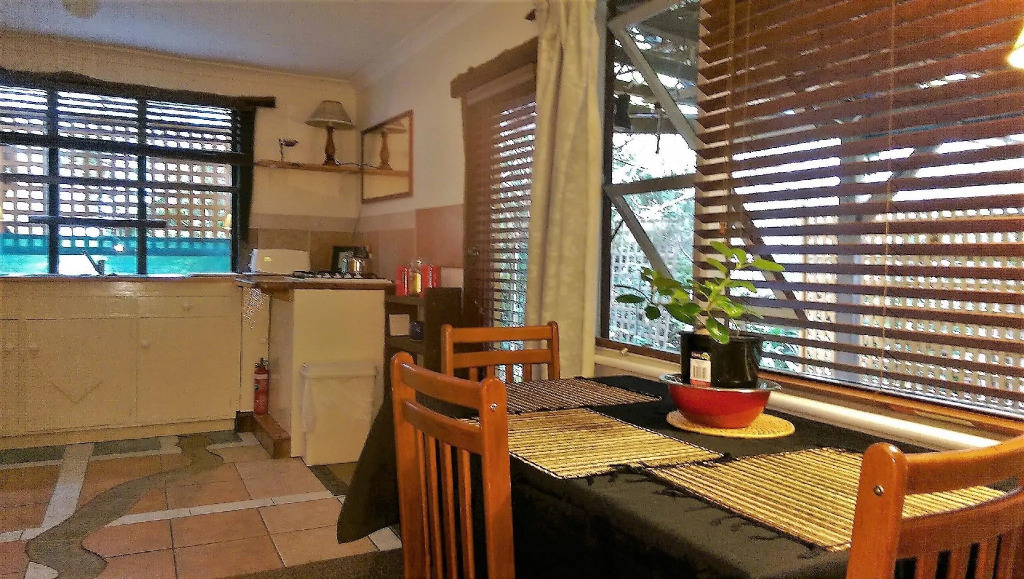 Black Cockatoo Lodge