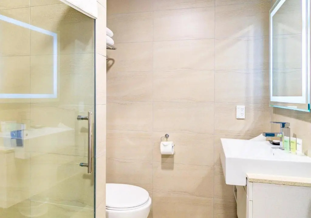VR Queen Street Hotel & Suites
