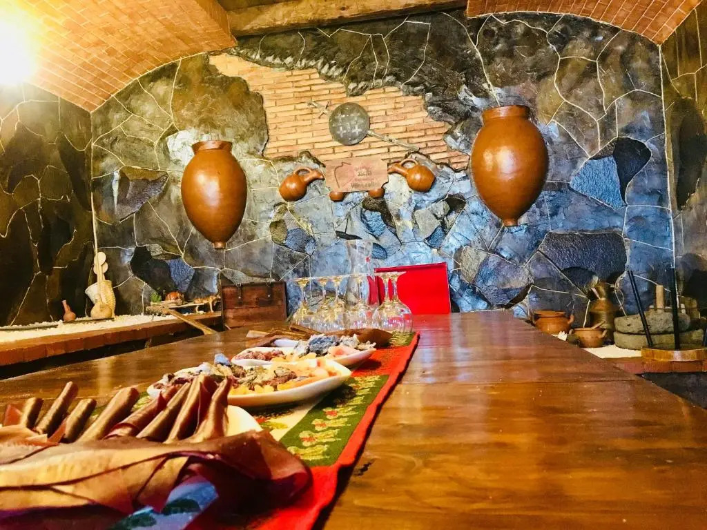 Hotel Hobbiton near Vardzia Caves