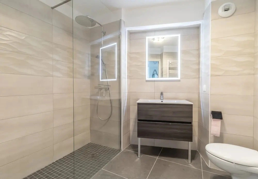 Beautiful apt With Terrace Pool - Near Monaco