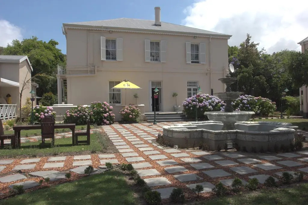 Riversyde Manor
