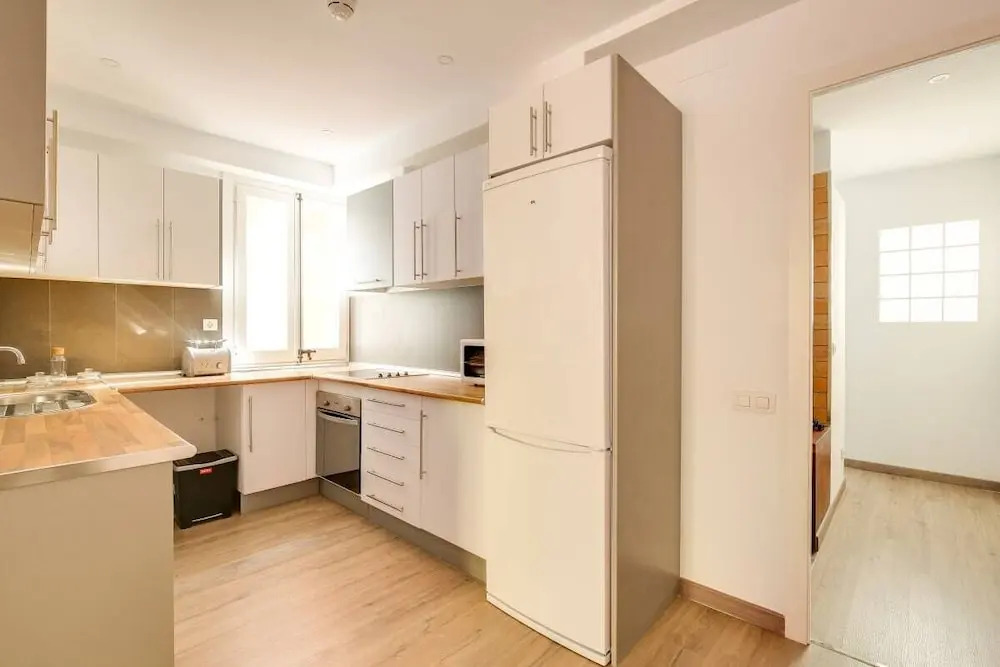 Wonderful Renovated 1 Bed With Terrace