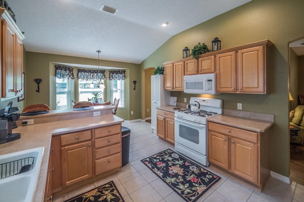 Duncan Drive 1303 by White Pelican VR