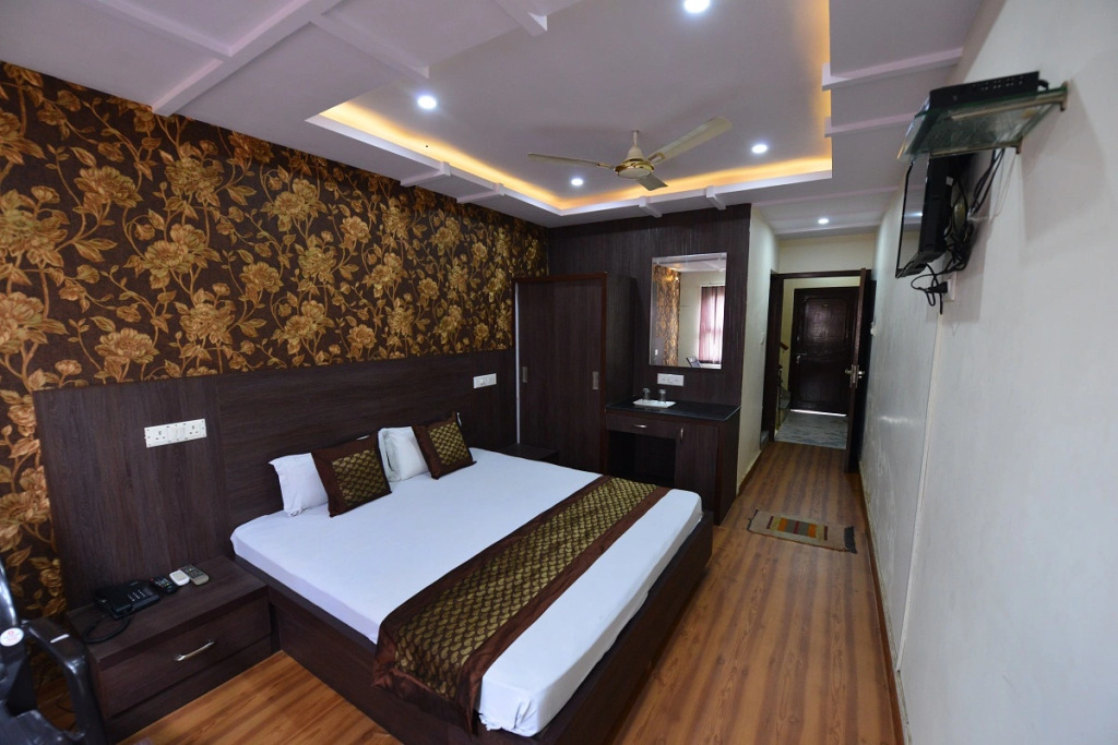 Hotel Mohit Palace