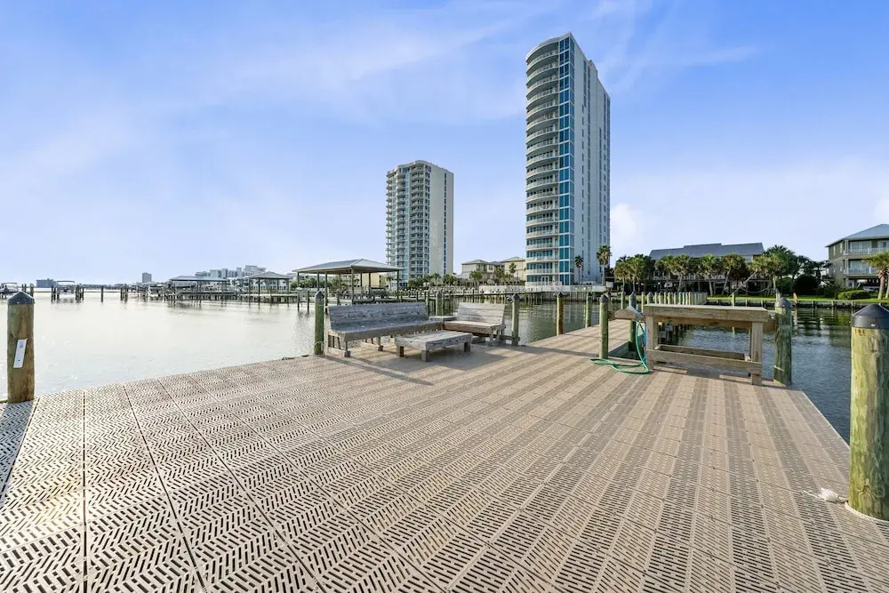 Laguna Bella B4 by Youngs Suncoast