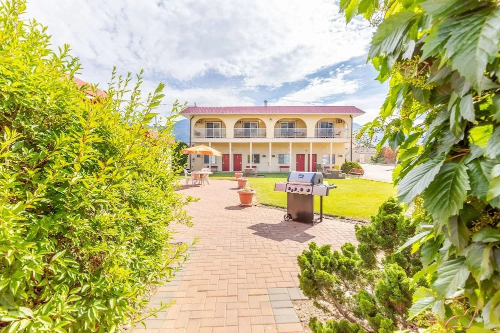 Westridge Motor Inn