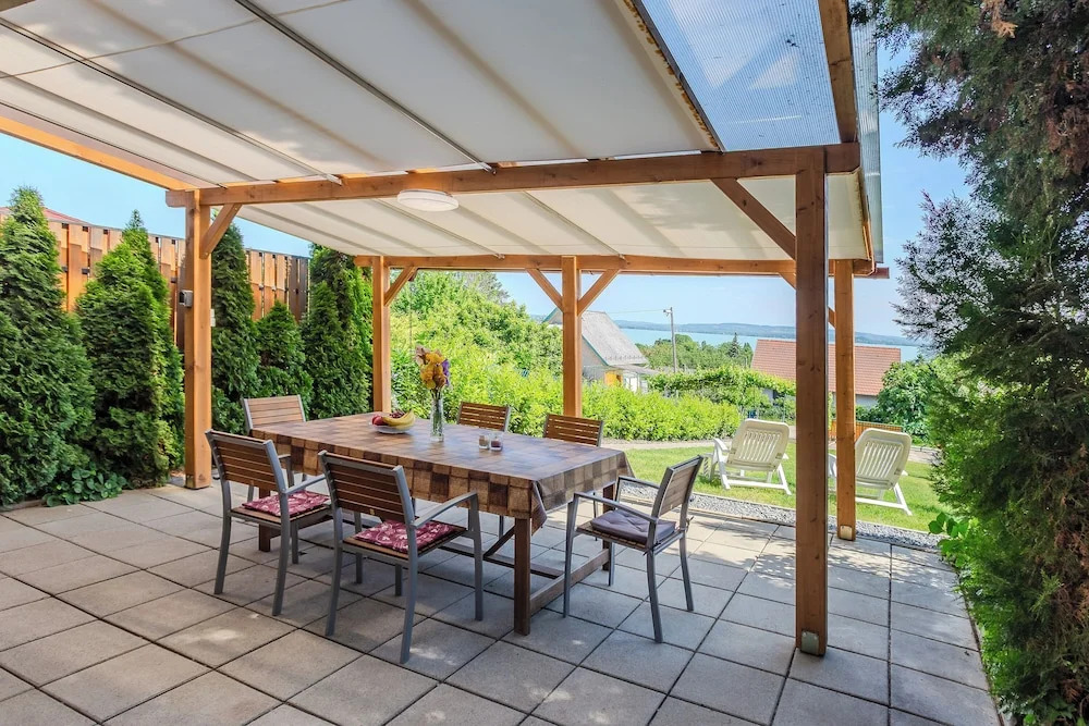 House Hortenzia Lake View