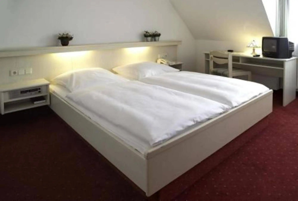 Messehotel Daucher A9 Autobahn 24h Self-Check-in