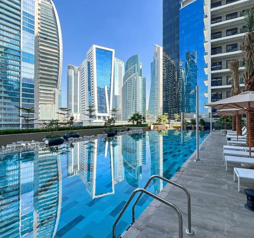 Zada Tower -  Modern 1 BR Apart