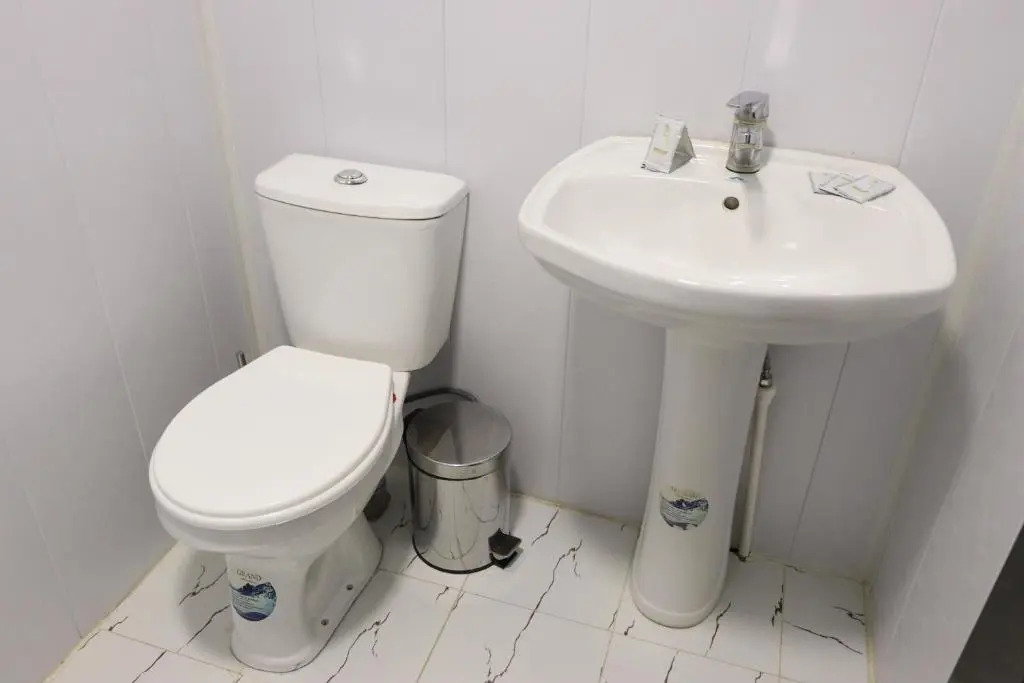 AL-BUKHARI Boutique Hostel