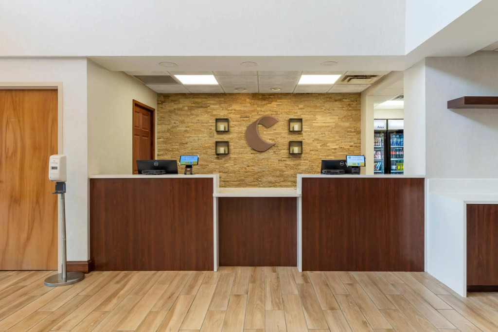 Comfort Inn & Suites LaVale - Cumberland