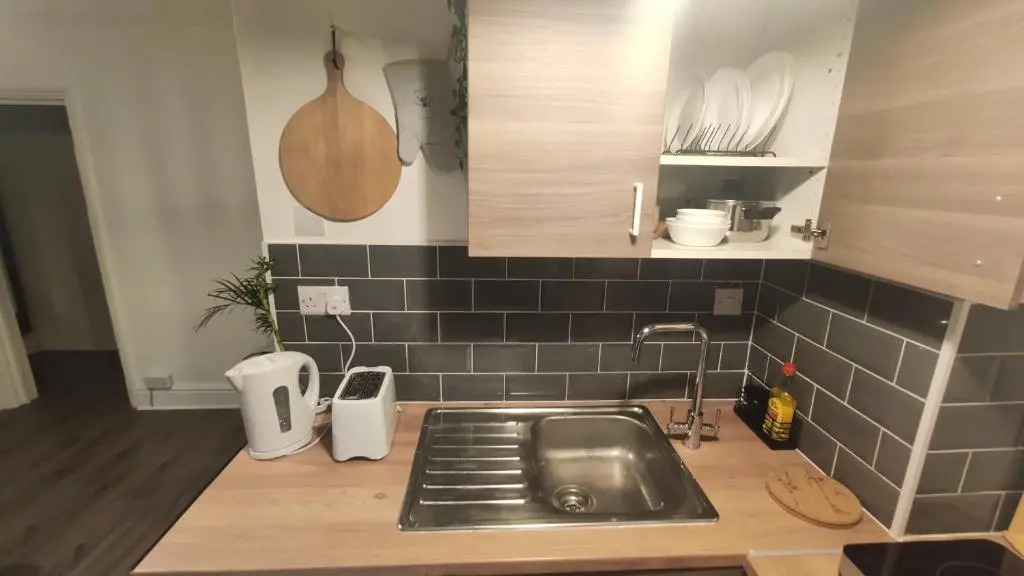 Beautiful 1 Bedroom Apartment