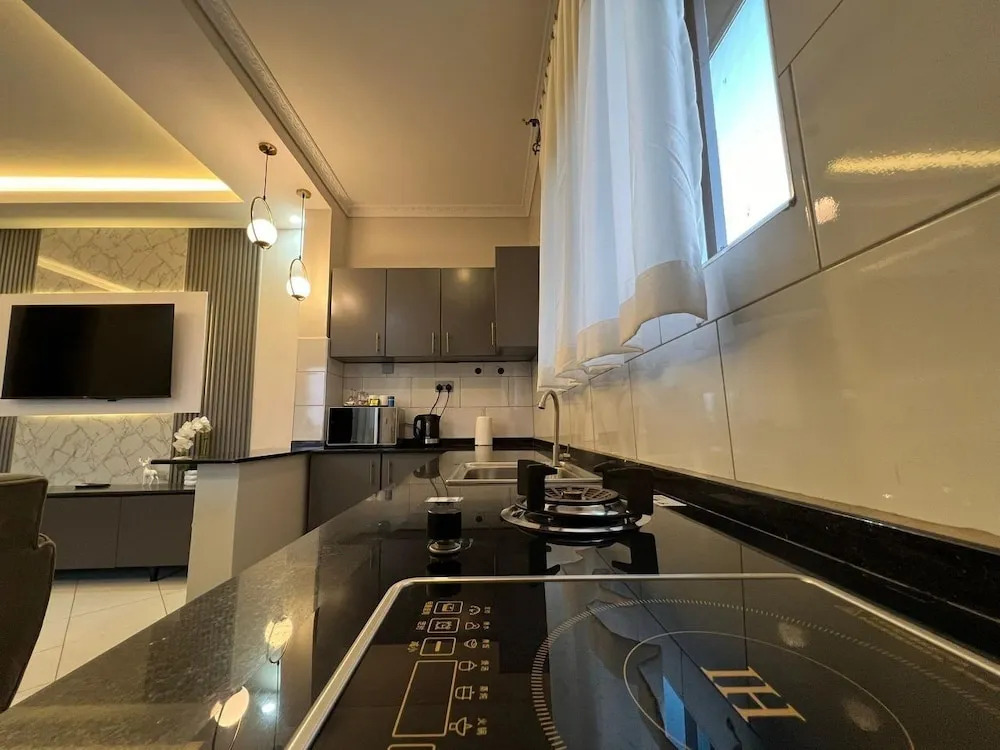 Livluxe Apartments