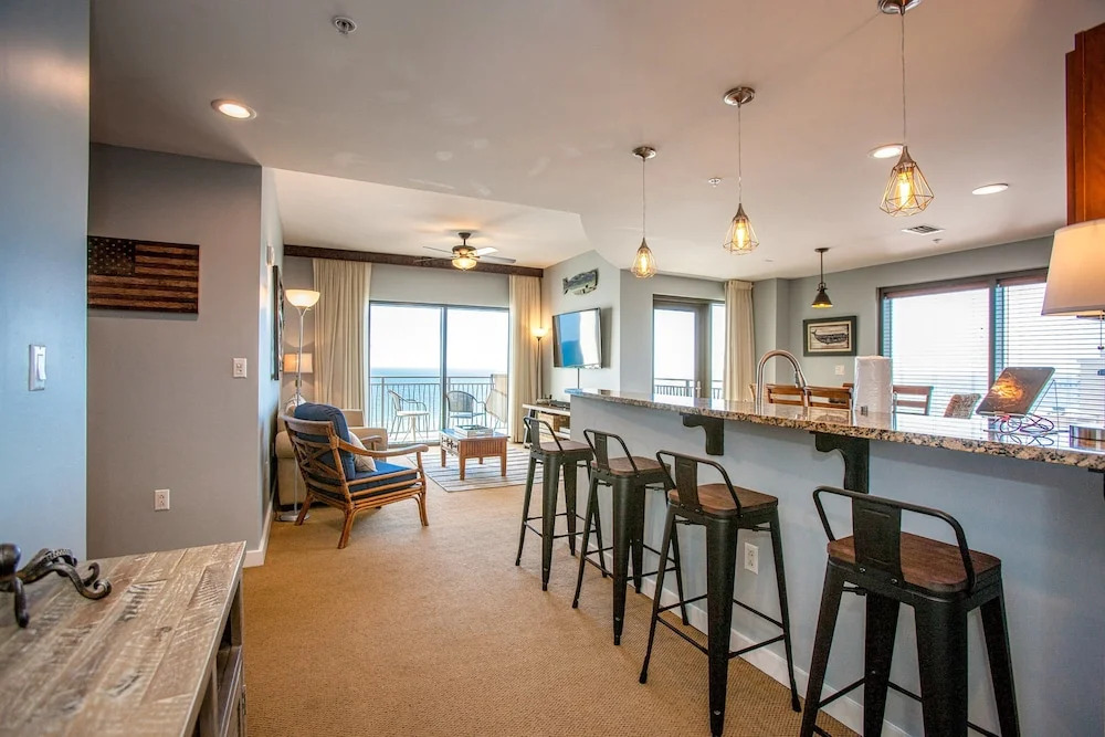 2 Gulf-front Units W/ Pool & Spa 3 Bedroom Condo