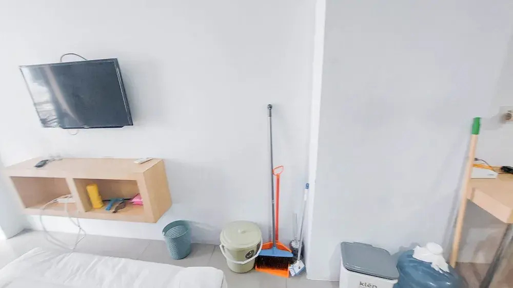 Best Deal and Cozy Studio De Prima Apartment By Travelio