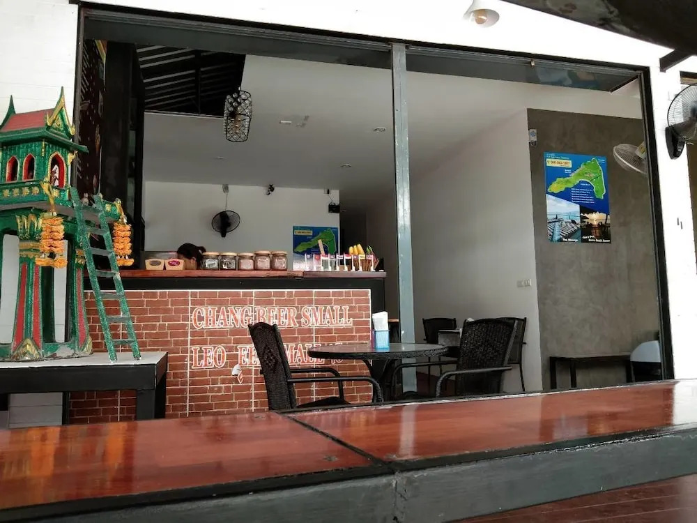 Decho Hostel