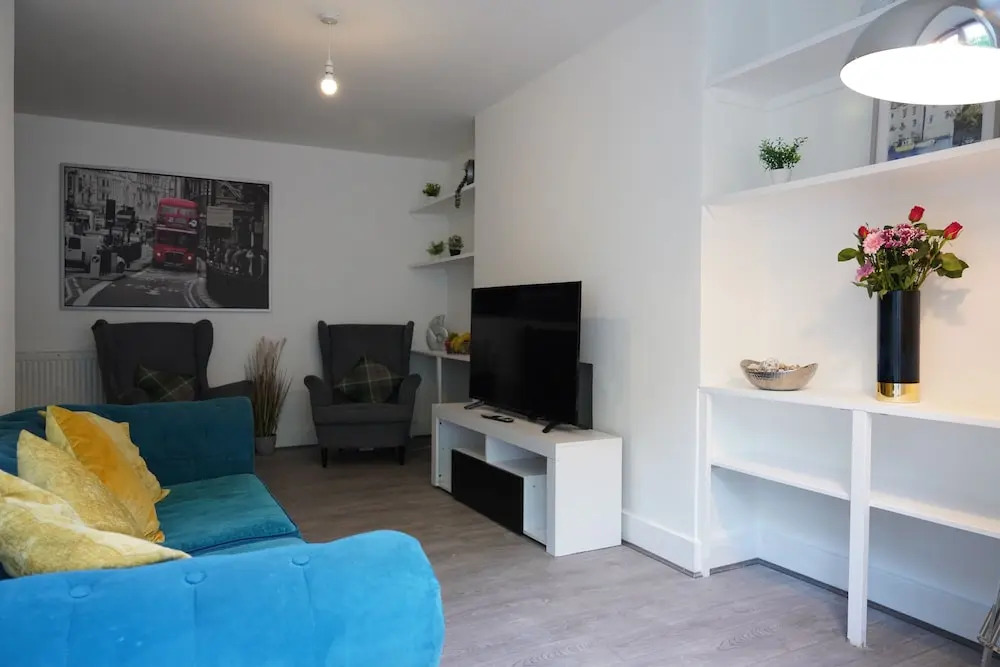 Camden Reach 3 Bedroom Apartment