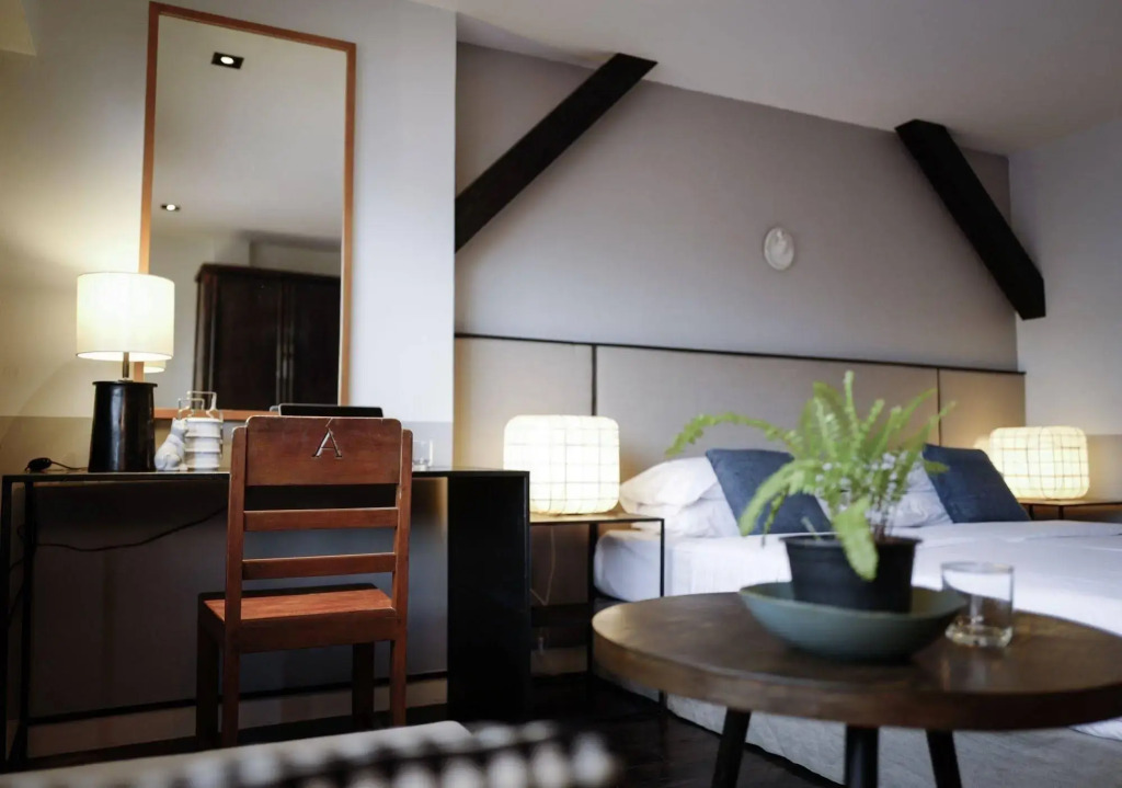 P&R Residence
