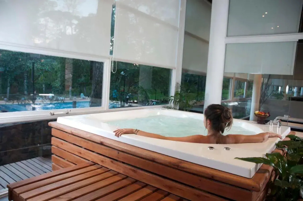 Gran Hotel Tourbillon & Lodge