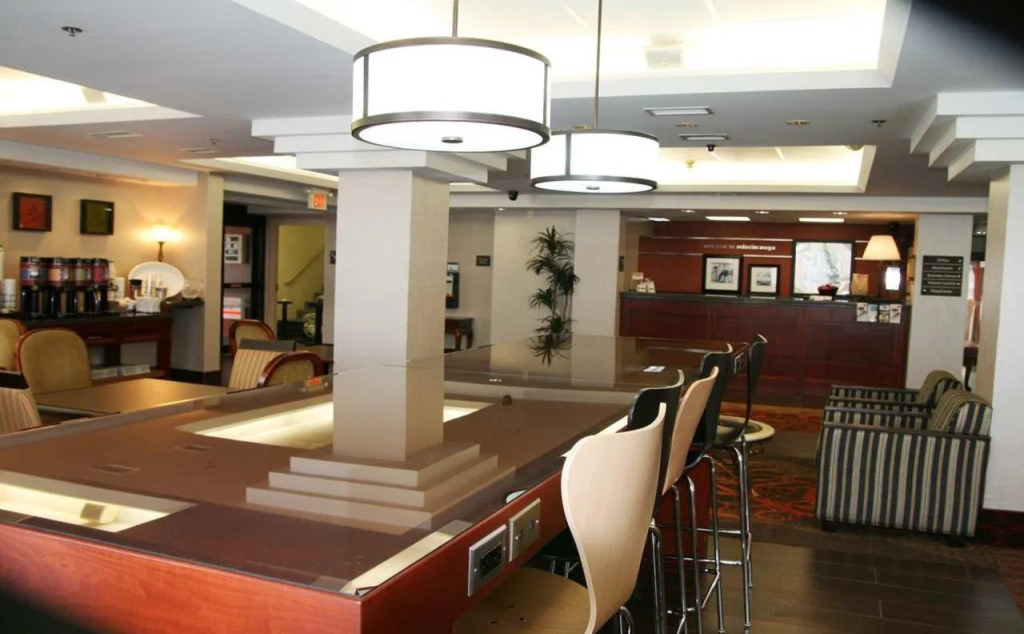Country Inn & Suites Radisson Toronto Mississauga