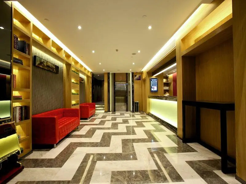 Milan Fashion Hotel Shenzhen North Station Branch