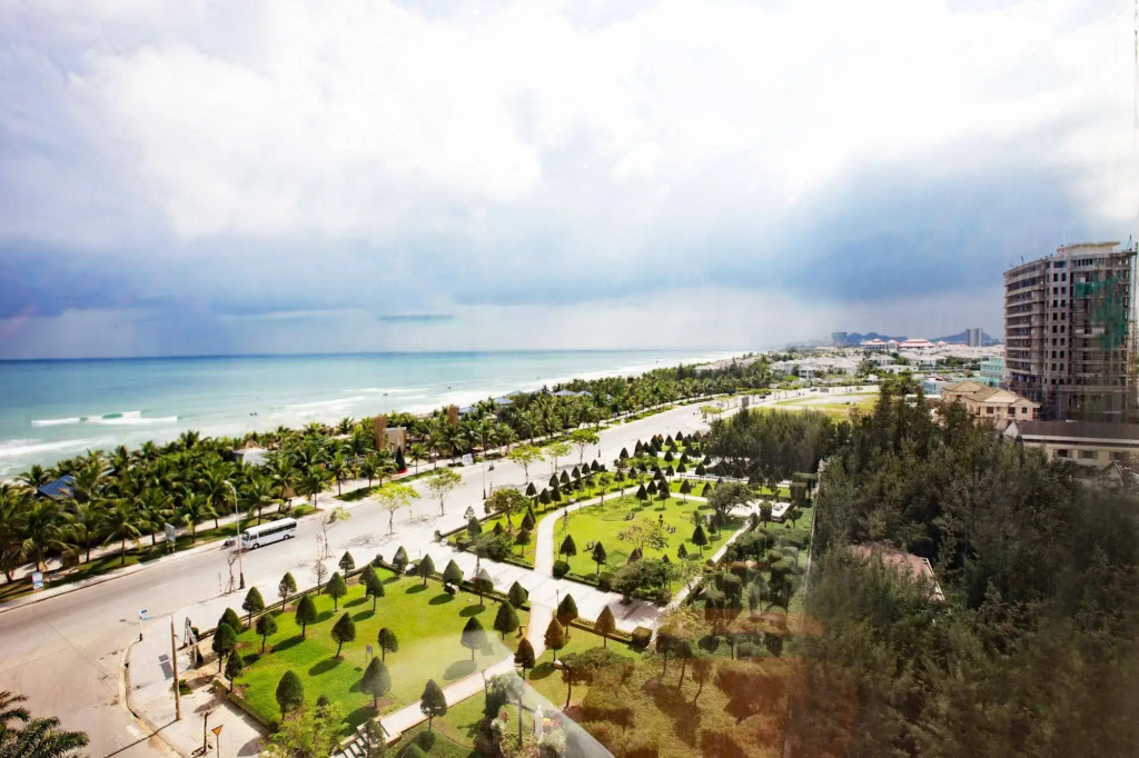 Grand Mango Hotel