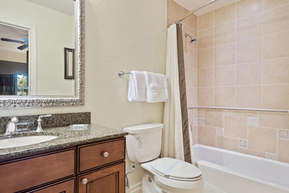 Rvh_266r Whisper Reserve 3 Bedroom Condo