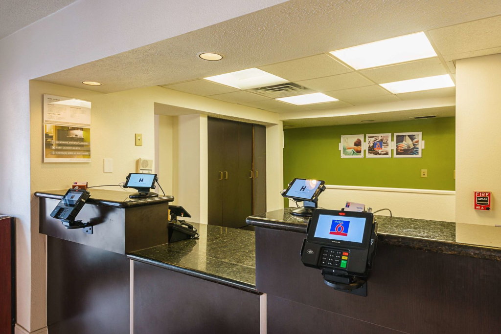 Studio 6 Extended Stay - Greensboro, NC