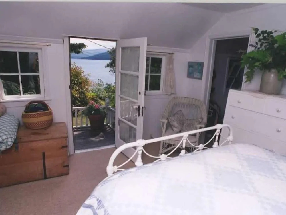 Bay Cottage
