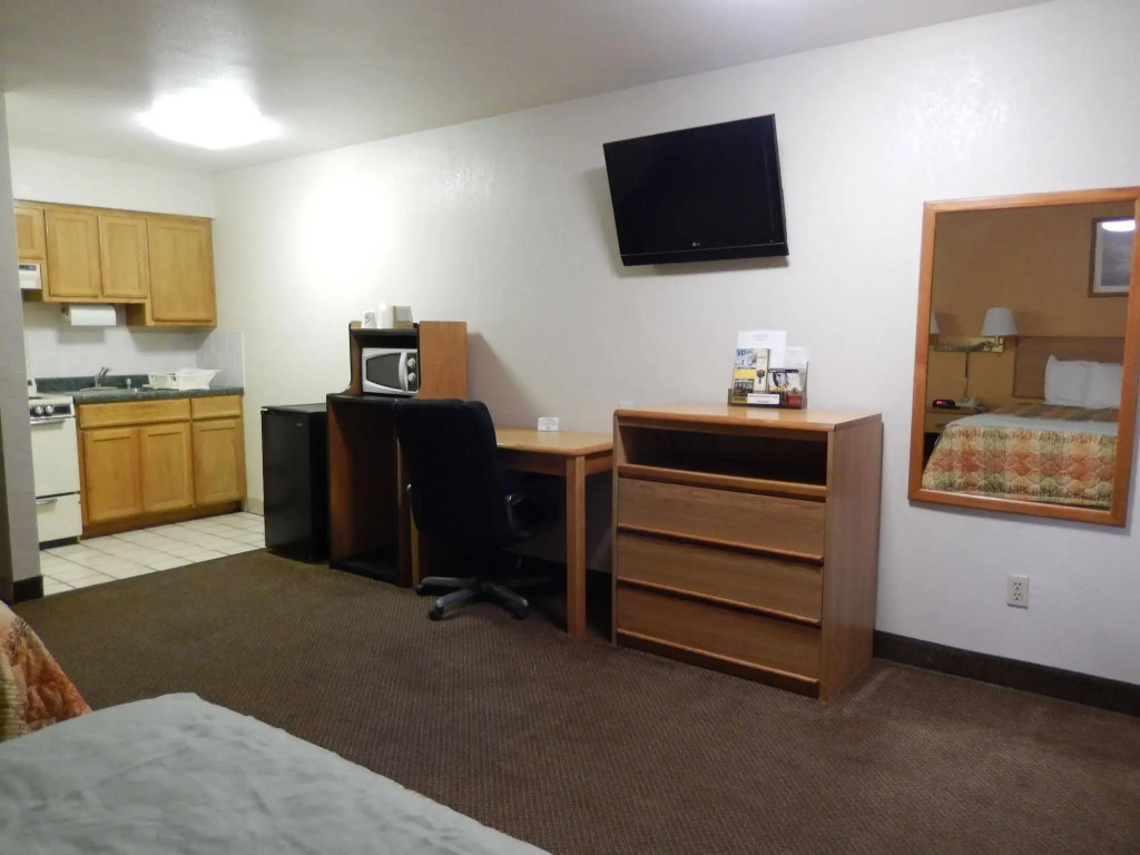 Executive Inn Pearsall