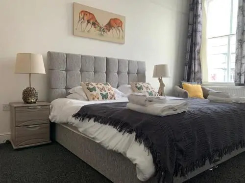 Market Place Serviced Apartments, Leek