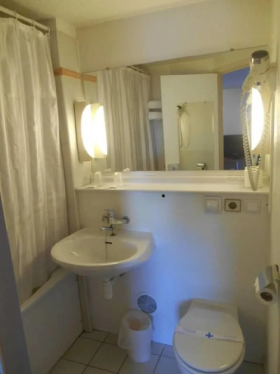 Mondhotel Chelles