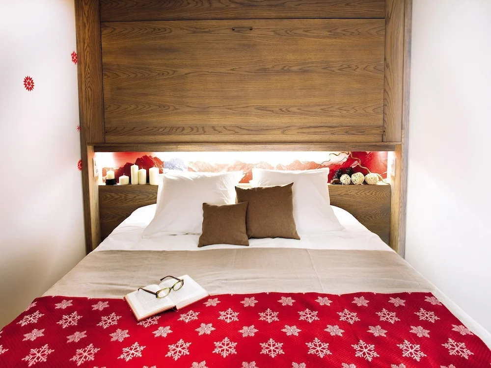 Residence With Sauna and Bath House Right on the Slopes of Les Portes du Soleil