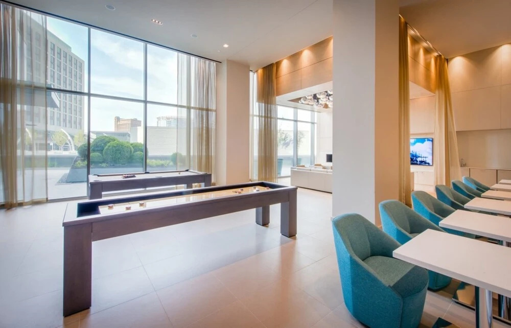 Bluebird Suites at Park Crest